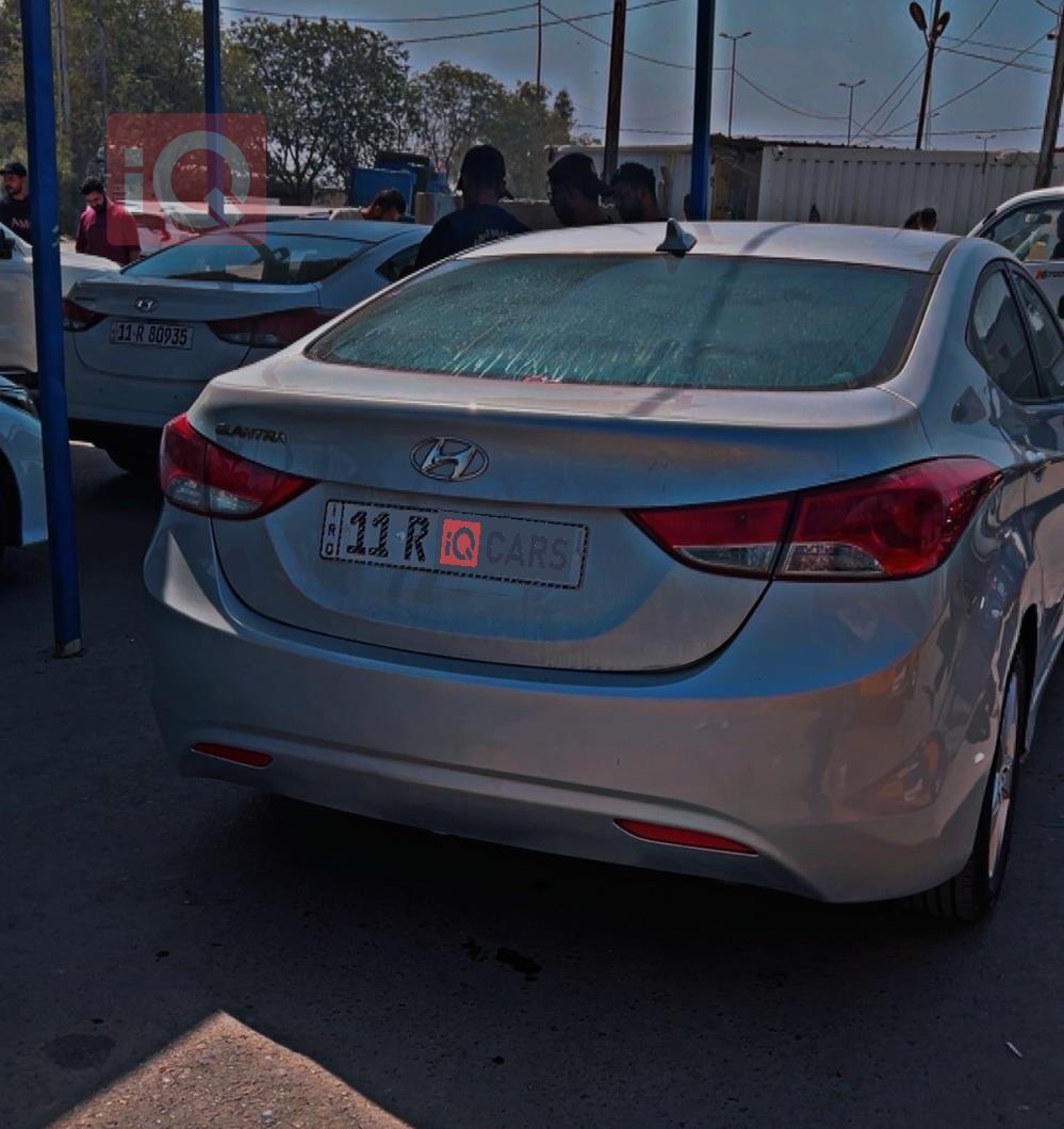 هیوندای ئەلەنترا